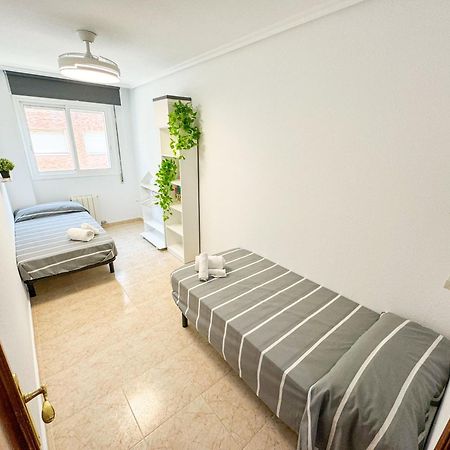 Apartament Buenos Aires Del Pilar Turistea Utebo Zewnętrze zdjęcie